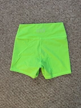 Fleo Neon Lime High-Waist Bike Shorts